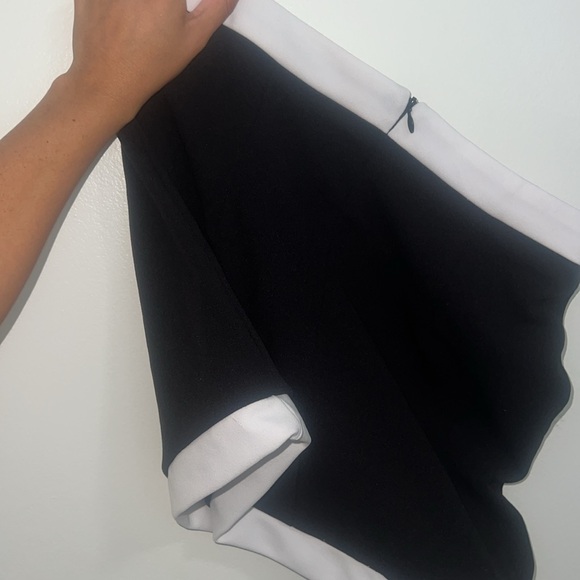 Black and white skirt top set - Picture 8 of 13